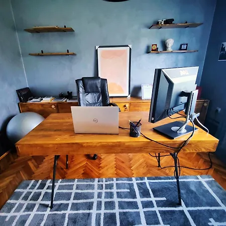 Hedonists Paradise *