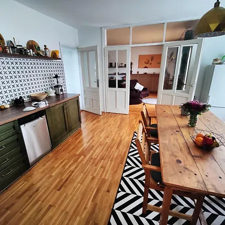 Hedonists Paradise *