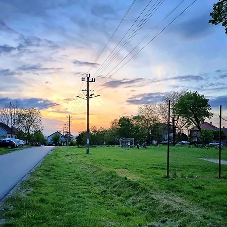 別荘 Hedonists Paradise