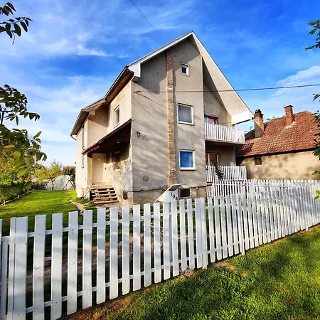 Feriehus Hedonists Paradise *