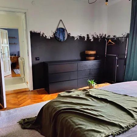 Hedonists Paradise 別荘 *