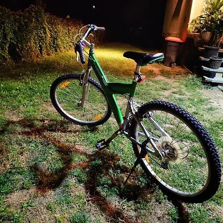 Hedonists Paradise 別荘 *